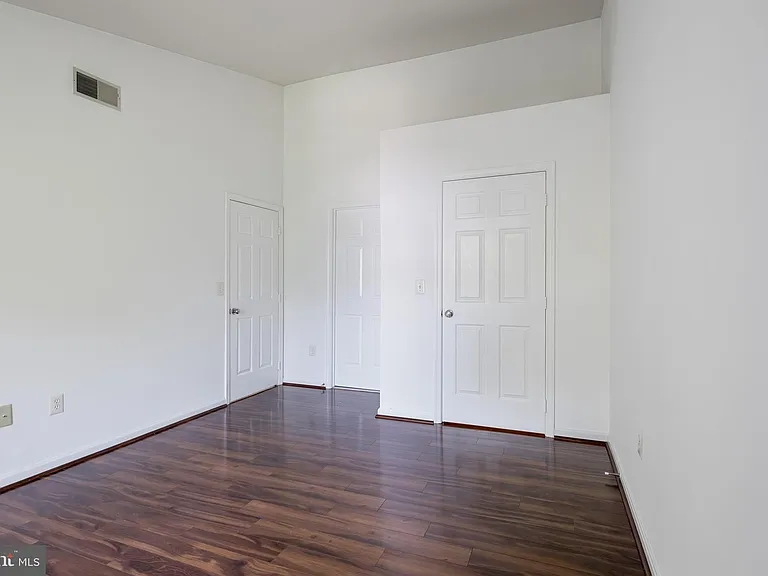 5958 Founders Hill Dr #301 — Photo 20