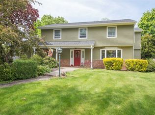 3 Bruce Ln, East Northport, NY 11731