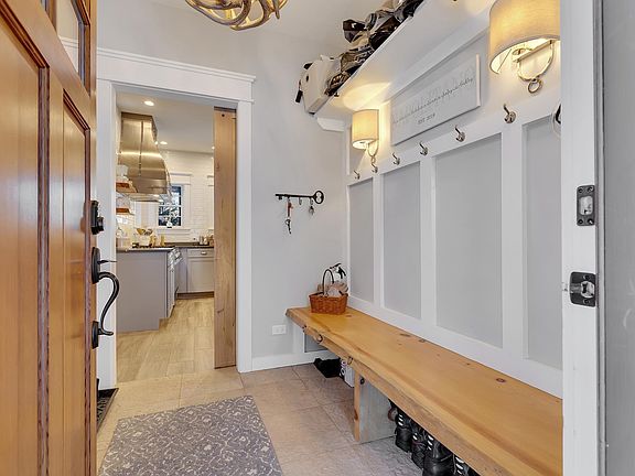 3rd image of 11 Deer Path Lane