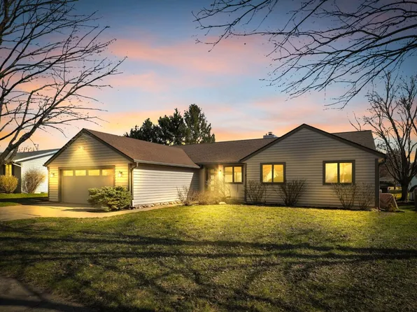 3263 Superior AVENUE, East Troy, WI 53120