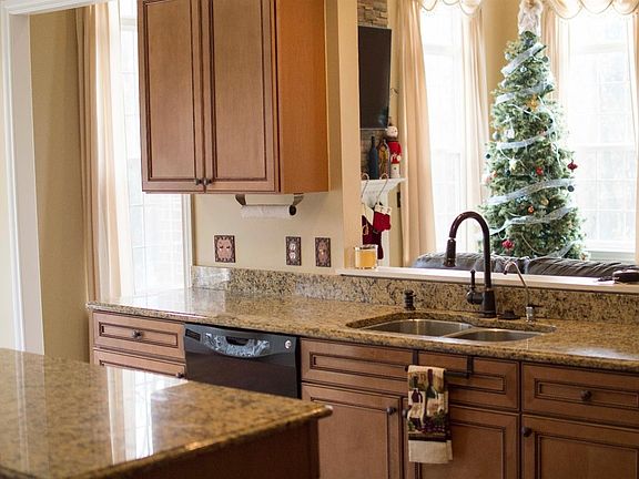 4th image of 13833 Cobblestone Creek Dr