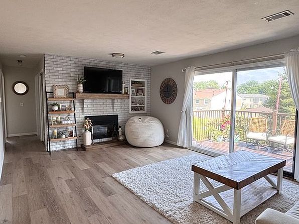 4190 Mallard Ct APT 10