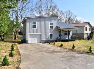 1727 Norlil Rd, Sevierville, TN 37876