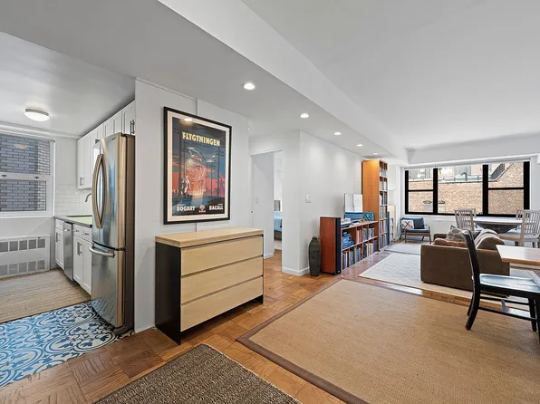 7 E 14th St APT 18J, New York, NY 10003