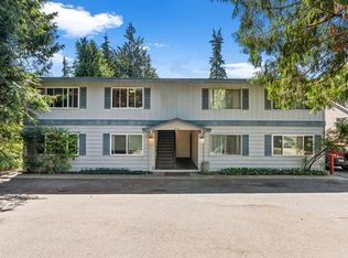 2504 204th St SW APT 2, Lynnwood, WA 98036