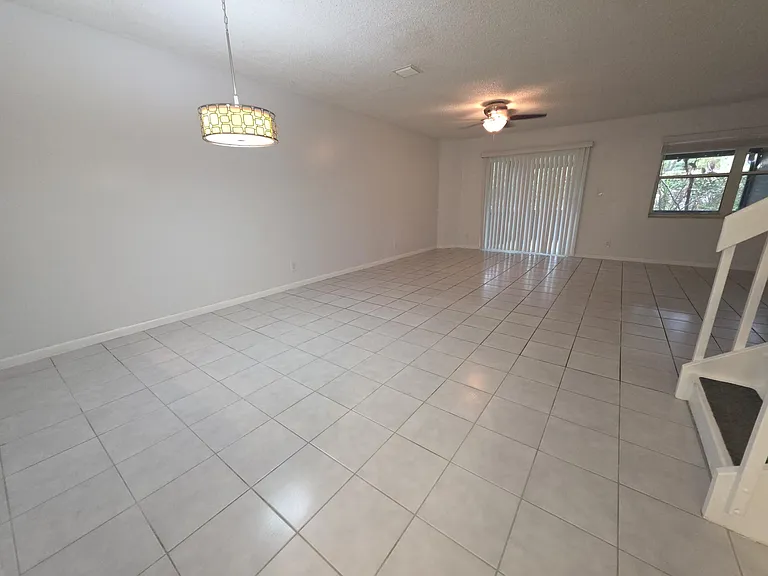 3767 NW 91st Ln — Photo 2