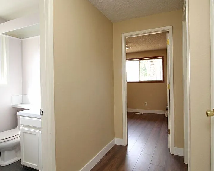 5536 SE Harlow St — Photo 13