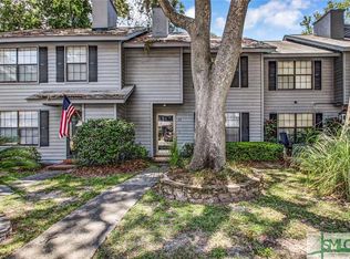 35 Hidden Lake Ct, Savannah, GA 31419