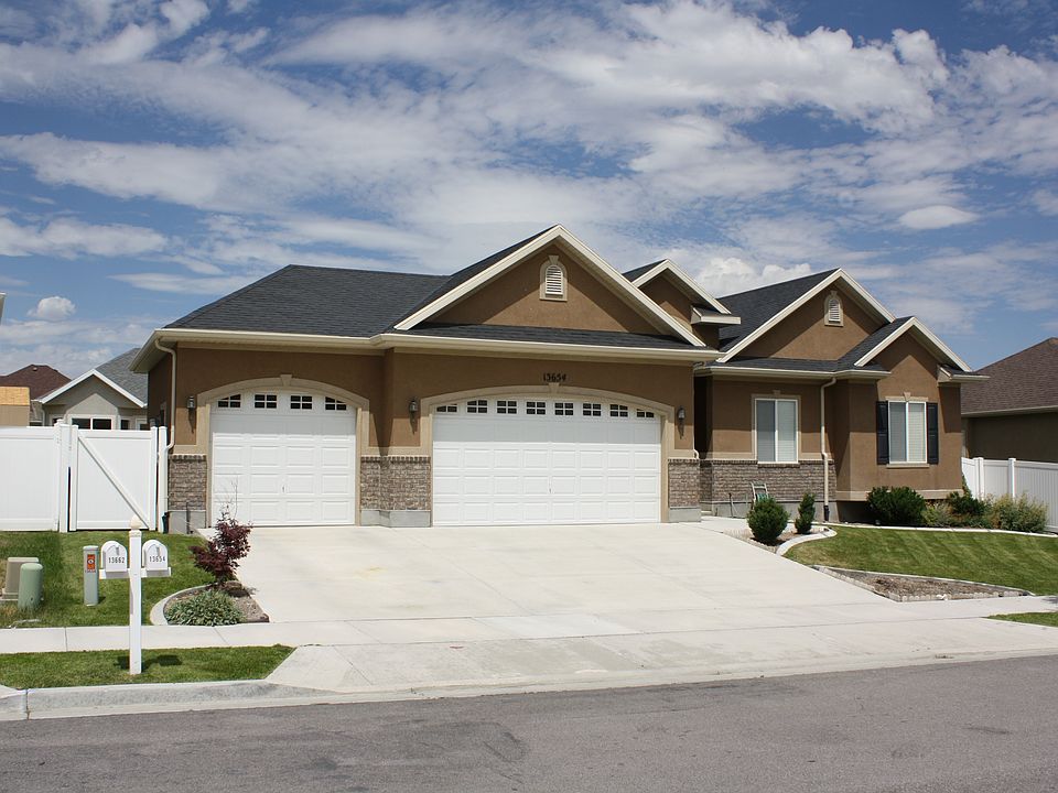 Exterior 1_03032014