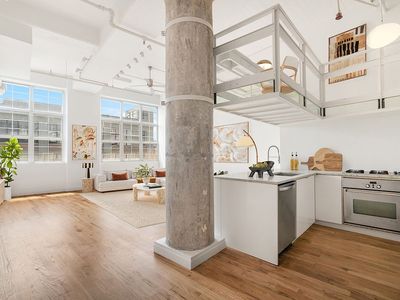 689 Myrtle Ave APT 4E, Brooklyn, NY, 11205
