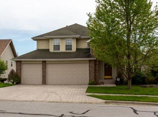 1908 W High Point St, Springfield, MO 65810