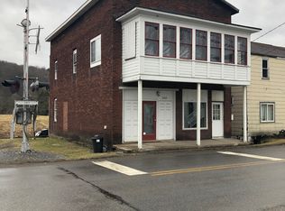 300 Cherry St, Cherry Tree, PA 15724