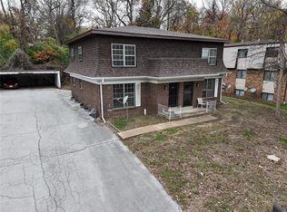 15 Nottingham Ln, Belleville, IL 62223