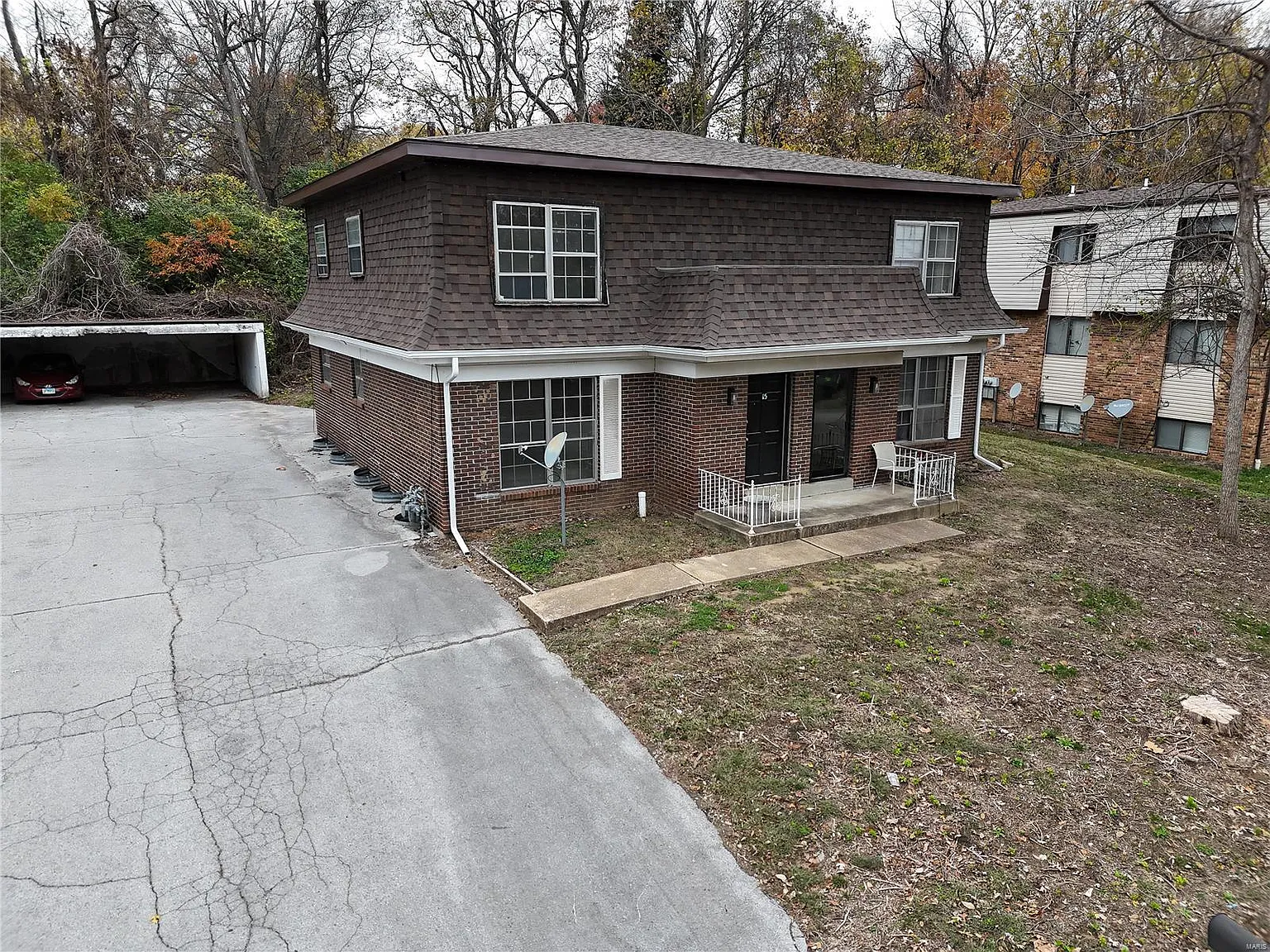 15 Nottingham Ln photo 1
