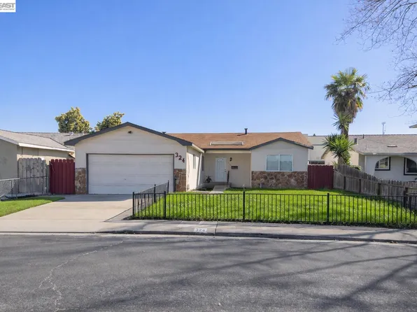 324 Eva Ct, Manteca, CA 95336