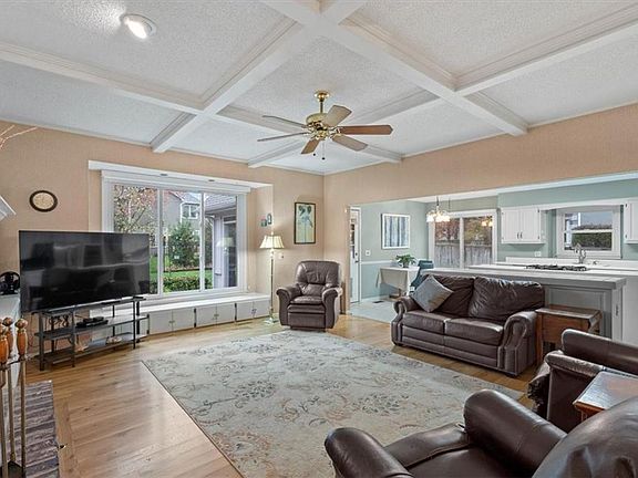 4th image of 504 W 116th St
