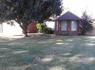 2110 Constitution Ave, Enid, OK 73703