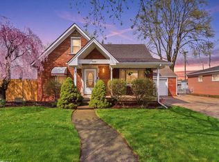 7399 McKinley Ave, Center Line, MI 48015