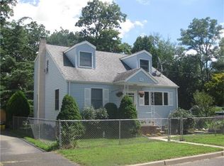 15 Fernhead Ave, Spotswood, NJ