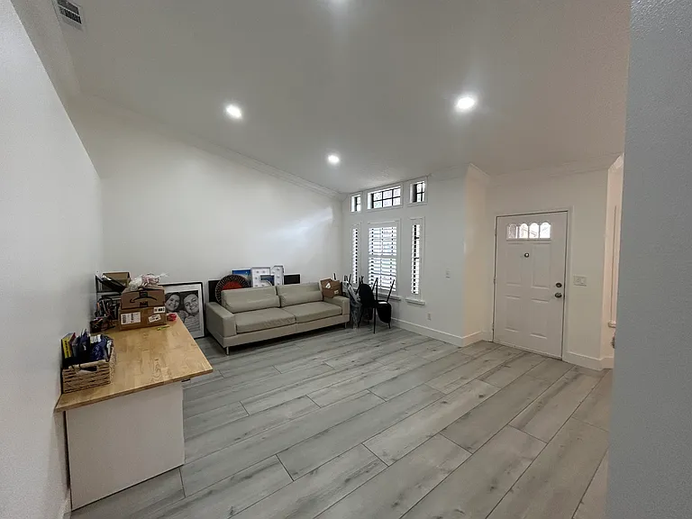 8726 Black Canyon Dr — Photo 6