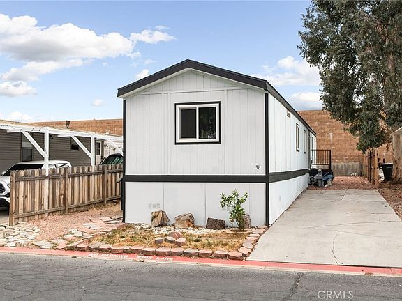 2nd image of 350 E San Jacinto Ave Spc 36