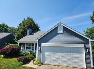 1998 N Karen Ln, Round Lake Beach, IL 60073