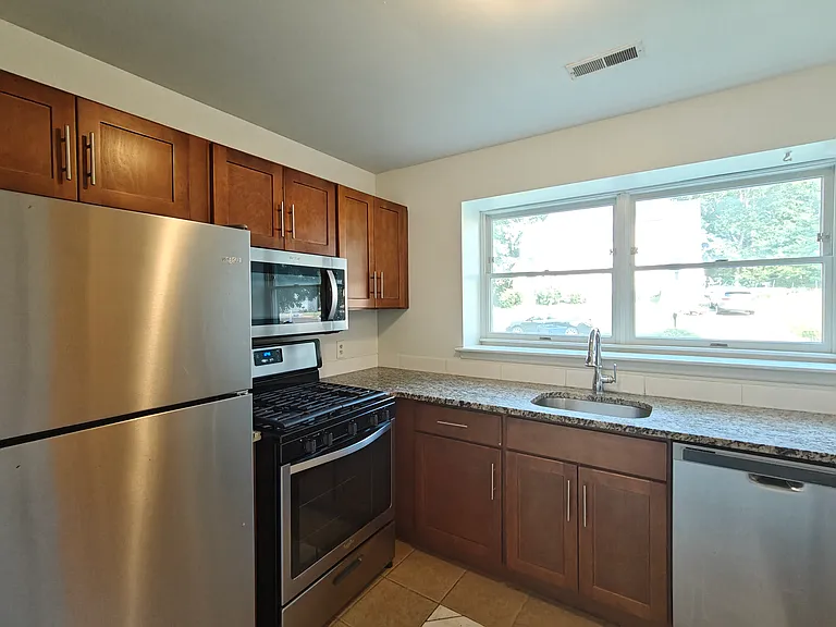 10 S Indian Valley Ct — Photo 5