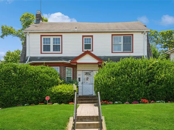 881 Academy Road, Woodmere, NY 11598