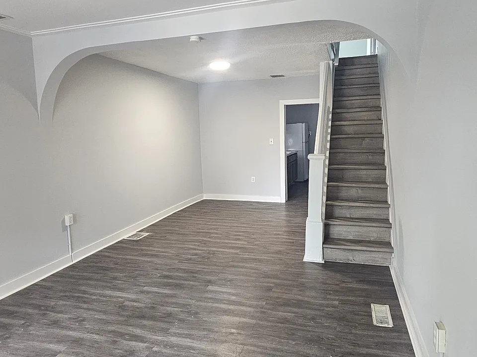 45 Klagg Ave