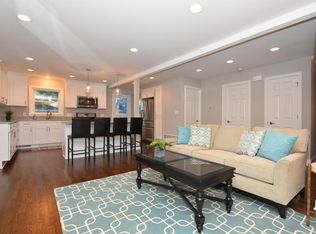 4445 N Woodburn St, Shorewood, WI 53211