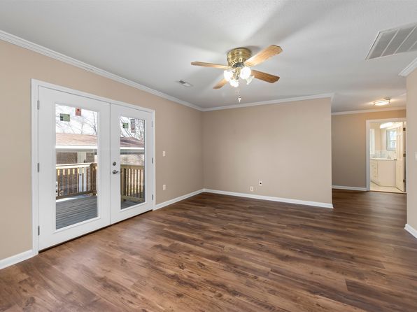 1215 6th St SW, Cullman, AL 35055