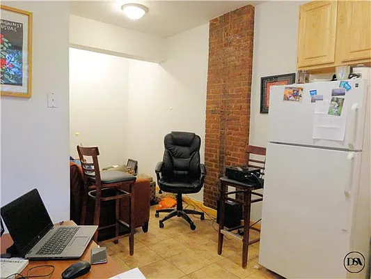 Rented by DSA Realty | media 53