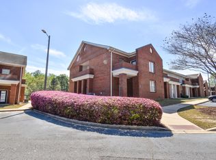 3218 Veterans Memorial Pkwy #512, Tuscaloosa, AL 35405