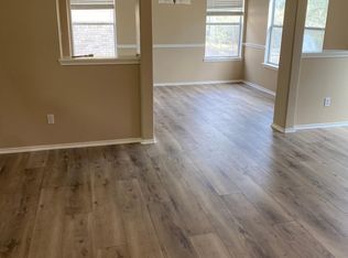 6626 Morning Shadow Ln, San Antonio, TX 78256
