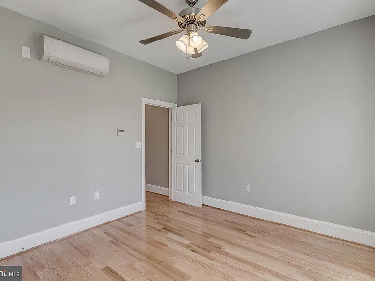 1214 Eutaw Pl #102 — Photo 16
