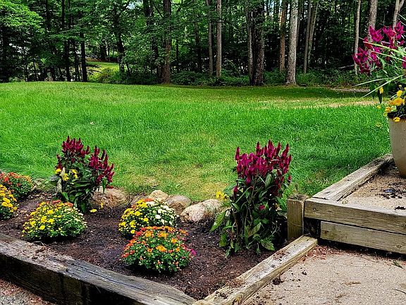 3rd image of 23R Pingree Hill Road