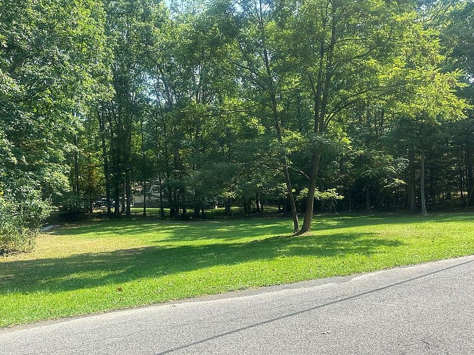 2nd image of Timber Ridge Dr