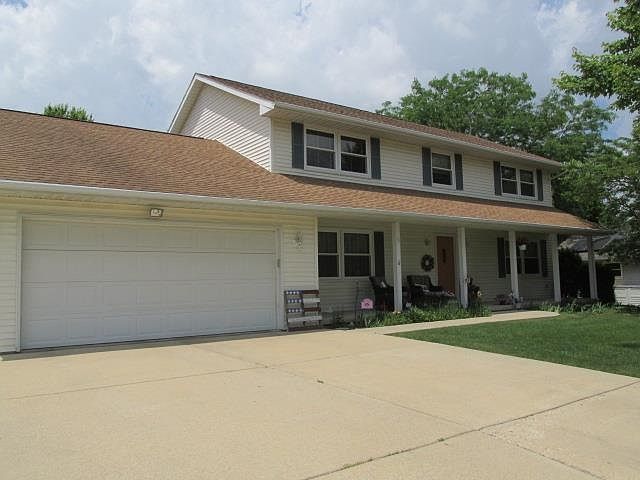 1st image of 1052 Burke Dr