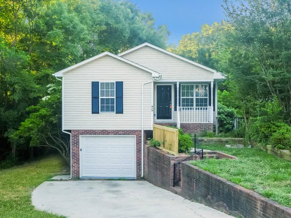 978 Braxton Dr, Concord, NC 28025