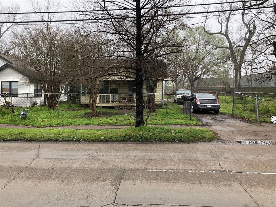 1st image of 4414 Lockwood Dr