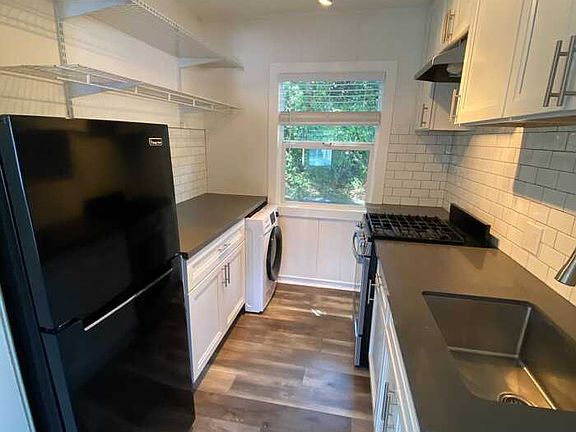 5th image of 2801 Daubenbiss Ave #13