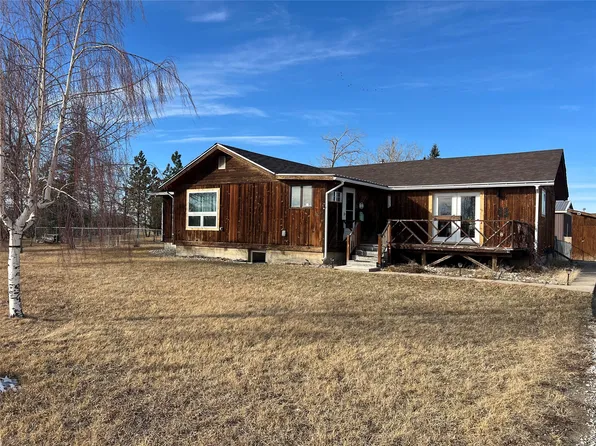 317 Pondera Ave, Valier, MT 59486