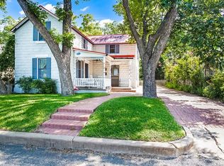 212 W Creek St, Fredericksburg, TX 78624