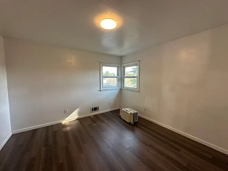 102 Coale Ave #2 — Photo 8
