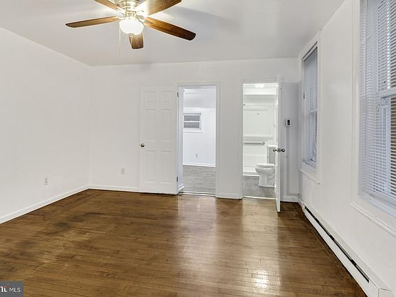 3rd image of 600 E Girard Ave #1R