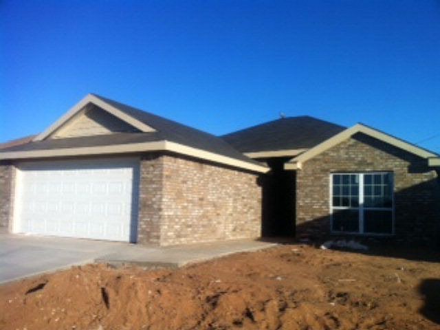 1st image of 1104 Laredo Dr