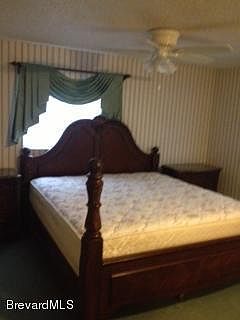 3rd image of 3547 Royal Oak Dr