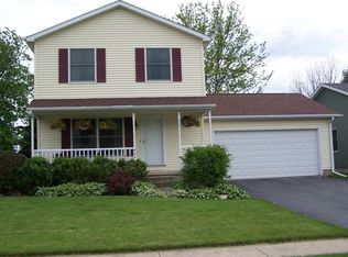 446 Lucerne Ln, Dekalb, IL 60115