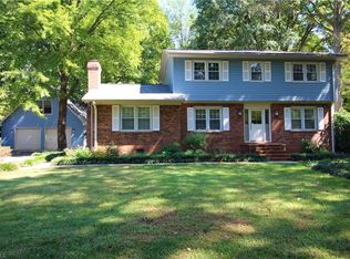 1110 Gretchen Ln, Greensboro, NC 27410