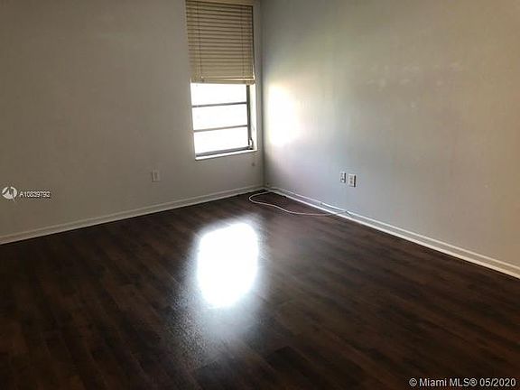 5th image of 9686 Fontainebleau Blvd APT 308